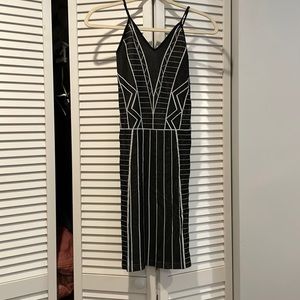 BCBGeneration - size extra small/small - black & white dress